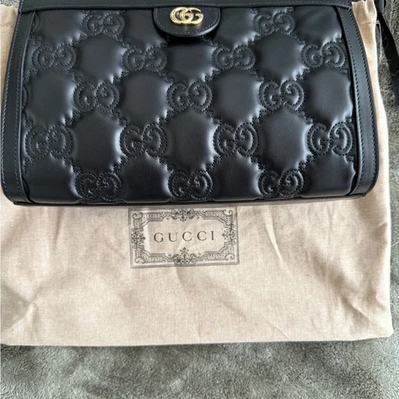 Gucci | Bags | Gucci Black Leather Shoulder Bag With Iconic 